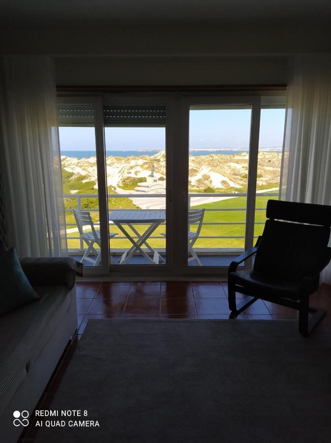 Seashore Peniche Bagian luar foto